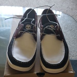 Timberland, boat shoes